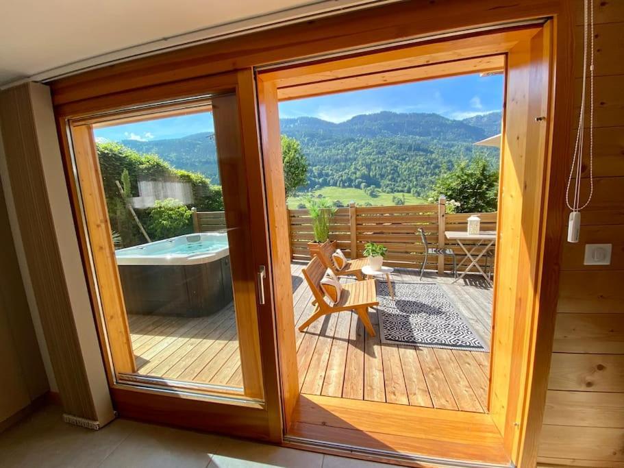 Androsace Appartement Dans Chalet Bois Avec Jacuzzi Privatif Terrasse Et Vue Montagne Les Villards-sur-Thônes Екстериор снимка